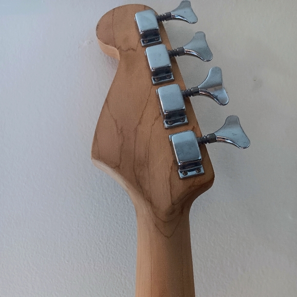 Fender squier 1994 precision Bass - Picture 8 of 8